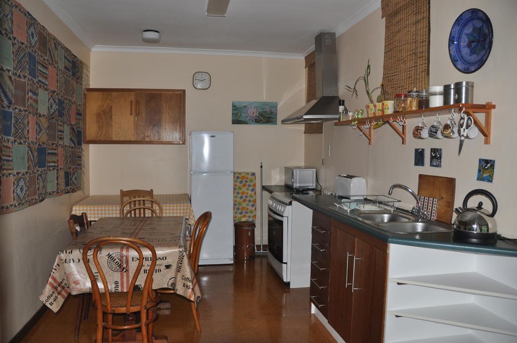 Kierie Kwaak Self Catering Villa Stellenbosch Exteriör bild