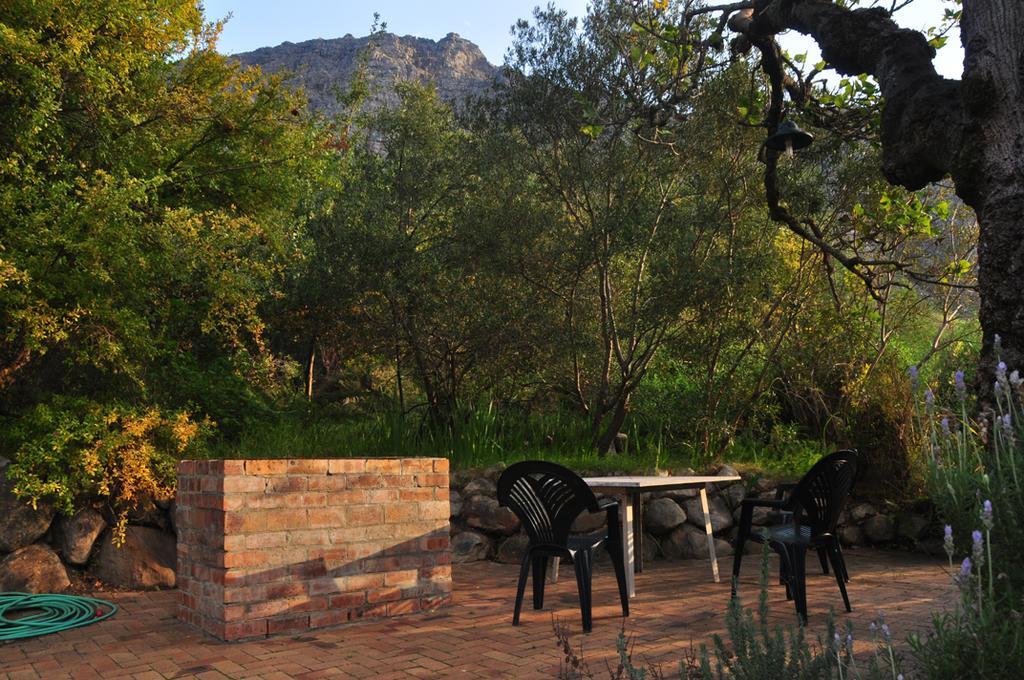 Kierie Kwaak Self Catering Villa Stellenbosch Exteriör bild