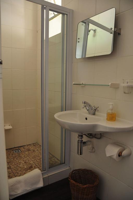 Kierie Kwaak Self Catering Villa Stellenbosch Exteriör bild
